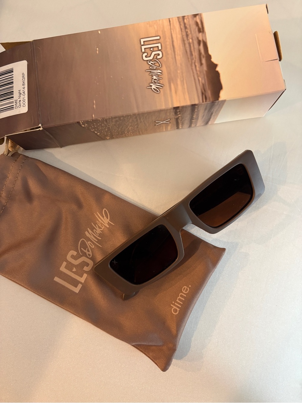 LES So Makeup Sunglasses in Matte Brown